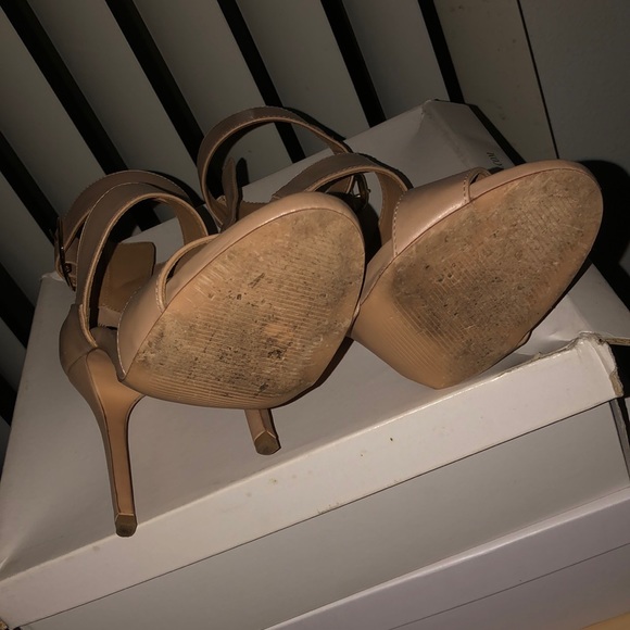 Heels - Picture 2 of 2